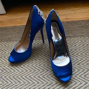 Badgley Mischka blue formal heels